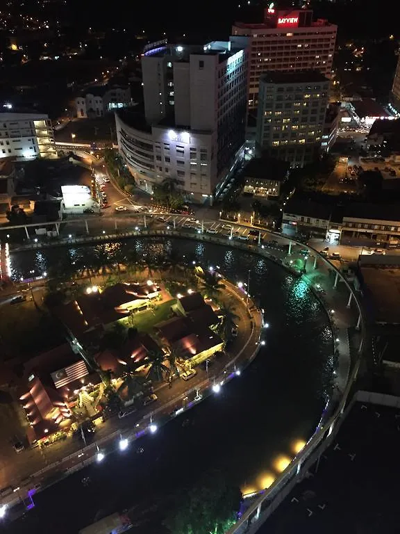 The Nature Bali Lodge Malacca Διαμέρισμα